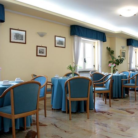 Hotel Iside Помпеи Экстерьер фото